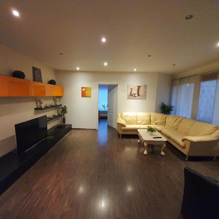 בוכהולץ אין דר נורדהייידה Apartment Bei Hamburg Bis 10 Personen Mit Terasse Und Gartennutzung. מראה חיצוני תמונה